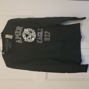 NWT AE Applique Long Sleeve T Medium